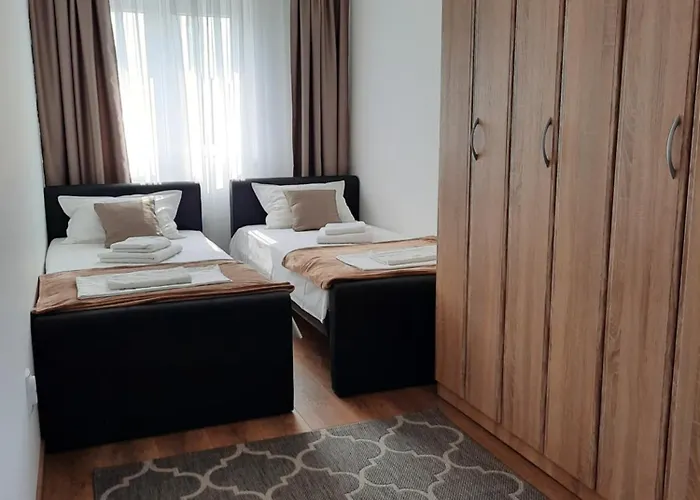 Divizija Lux Apartament *